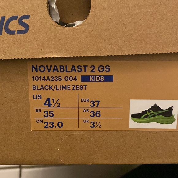 ASIC Novablast - kids - 4.5 - Picture 2 of 3